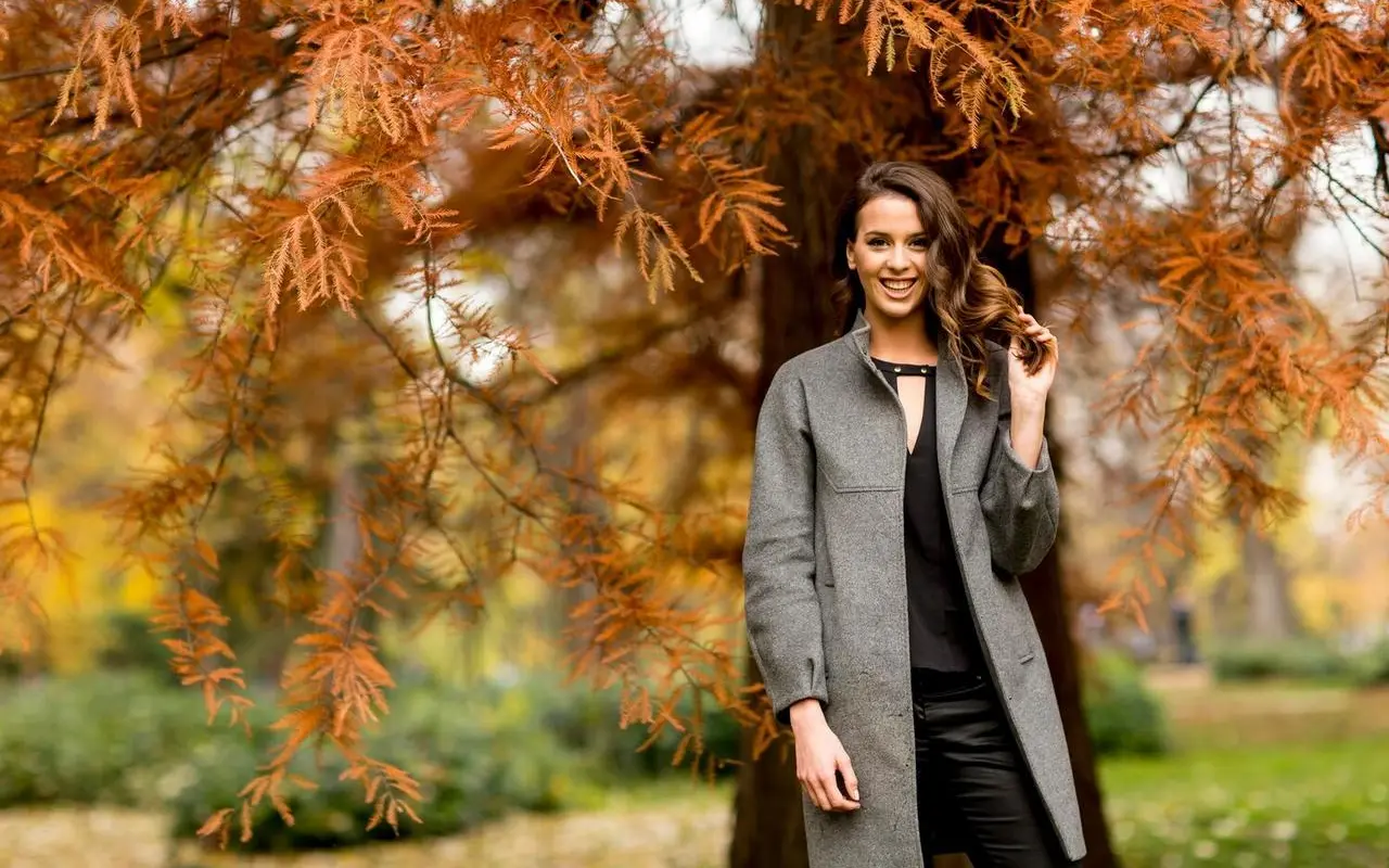 5 nieoczywistych inspiracji na modowe stylizacje do biura jesienią