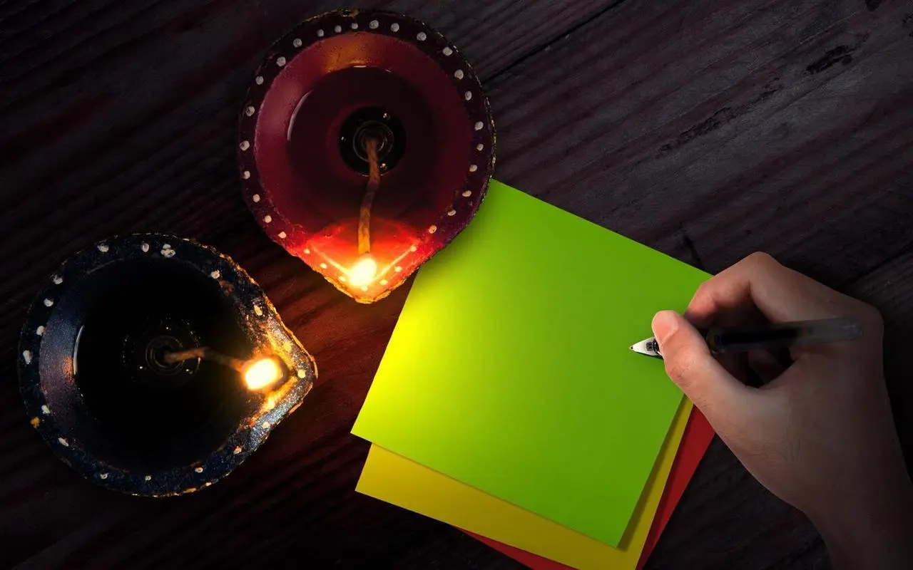 Jak notować myśli, by rozwijać własną kreatywność wieczorami?