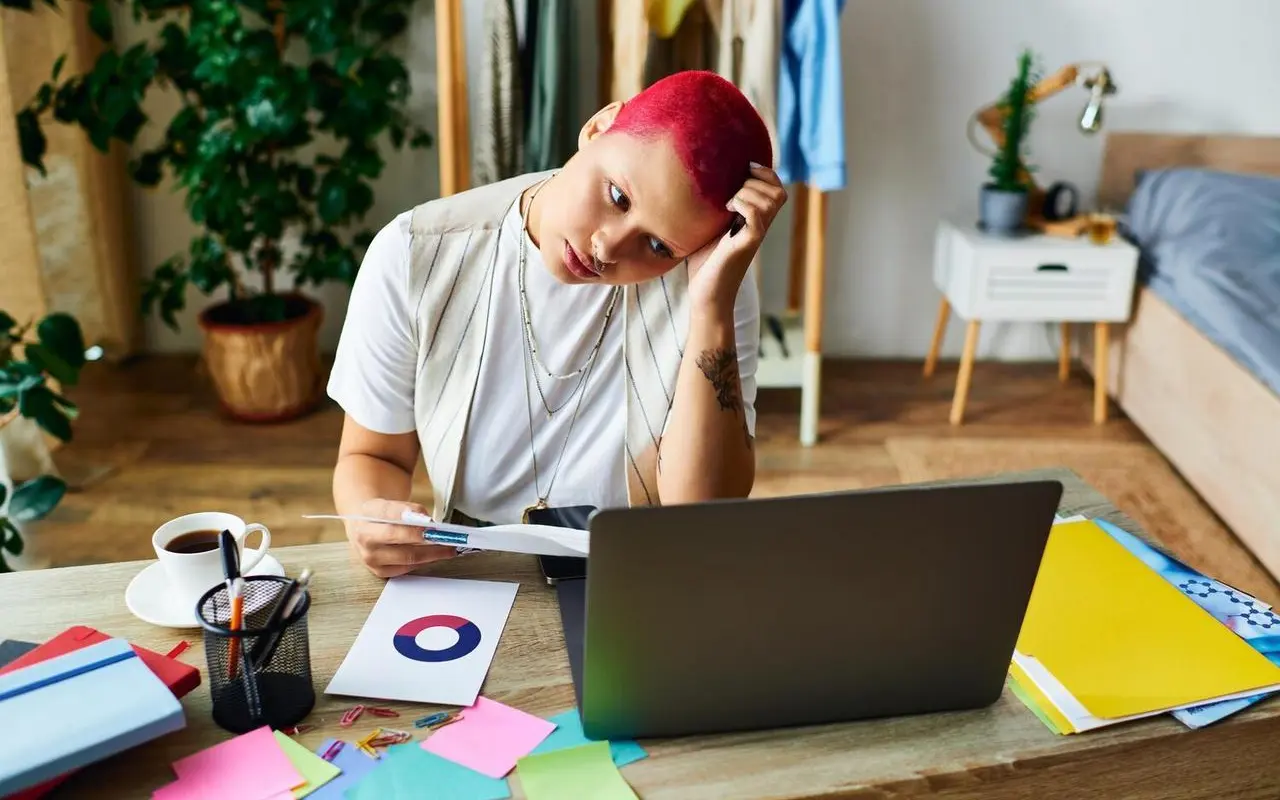 Jak zarządzać stresem w pracy zdalnej – sprawdzone metody dla freelancerów